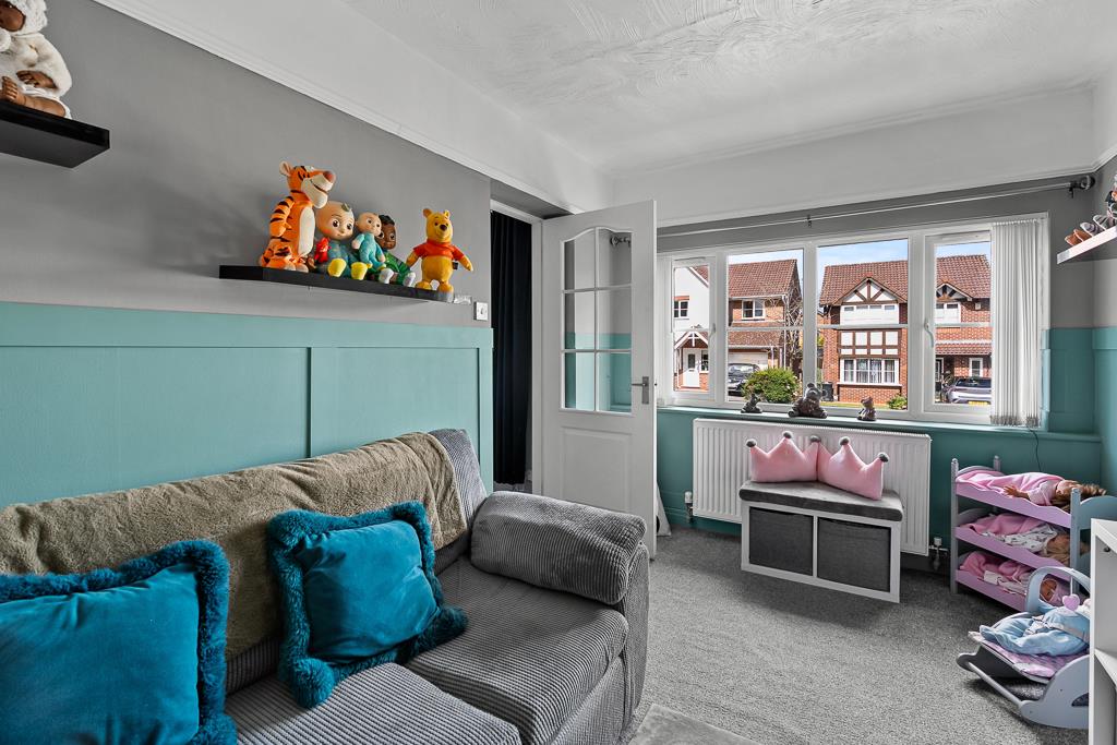 Birkdale Gardens, Winsford CW Estate Agents